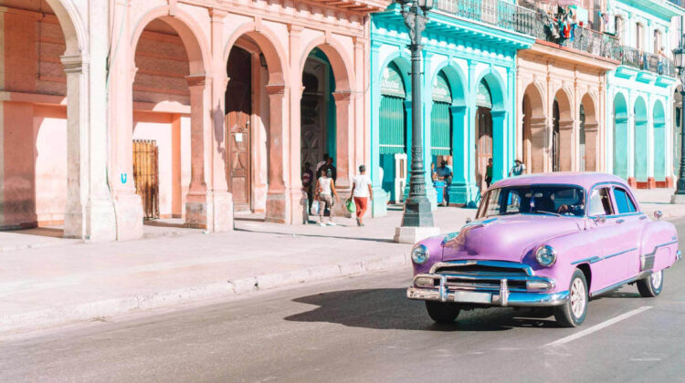 Vacaciones en La Habana: Guía turística de La Habana, descubre qué hacer y las mejores atracciones en La Habana Vieja. Los mejores lugares para el turismo en Cuba, La Habana